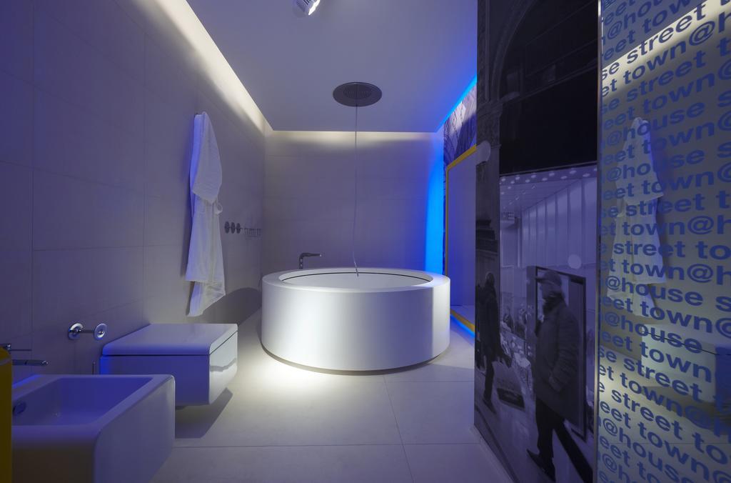 Hotel Th Street Milano Esterno foto