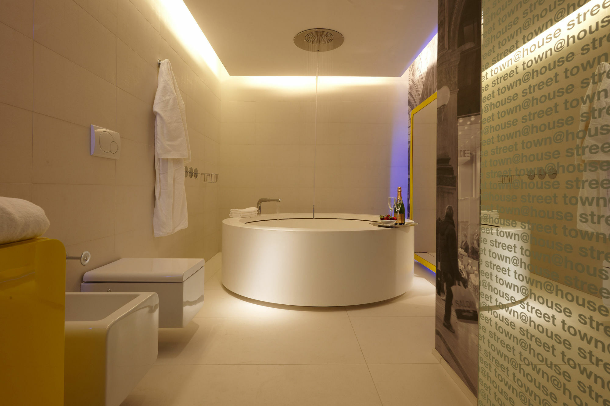 Hotel Th Street Milano Esterno foto